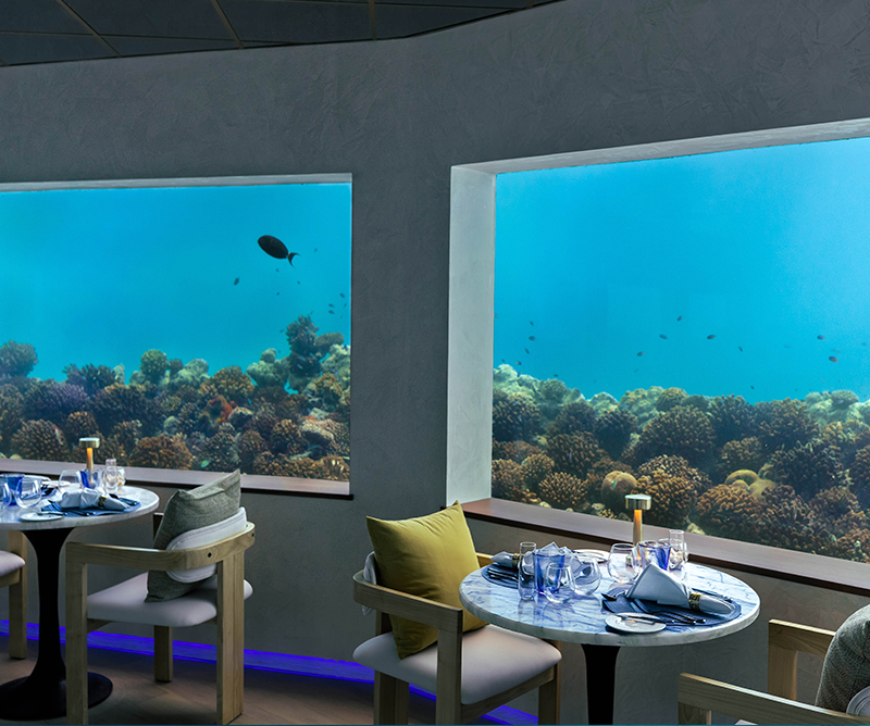 Restaurante submarino Only Blu en OBLU Select Lobigili